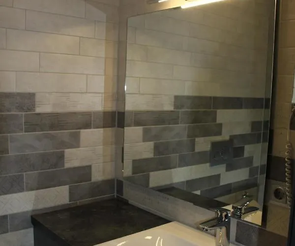 酒店 Eulensteins 3*